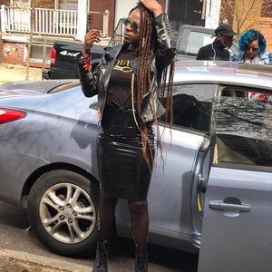 Meet your Posher, Danielle